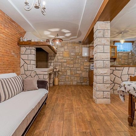 Apartment Jurasic Orlec ภายนอก รูปภาพ