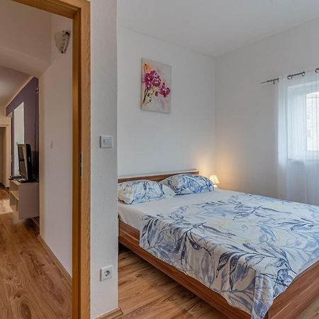Apartment Jurasic Orlec ภายนอก รูปภาพ