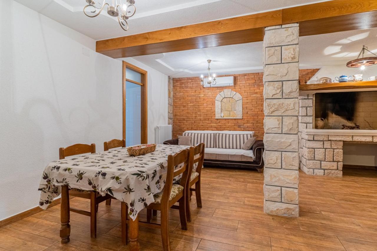 Apartment Jurasic Orlec ภายนอก รูปภาพ