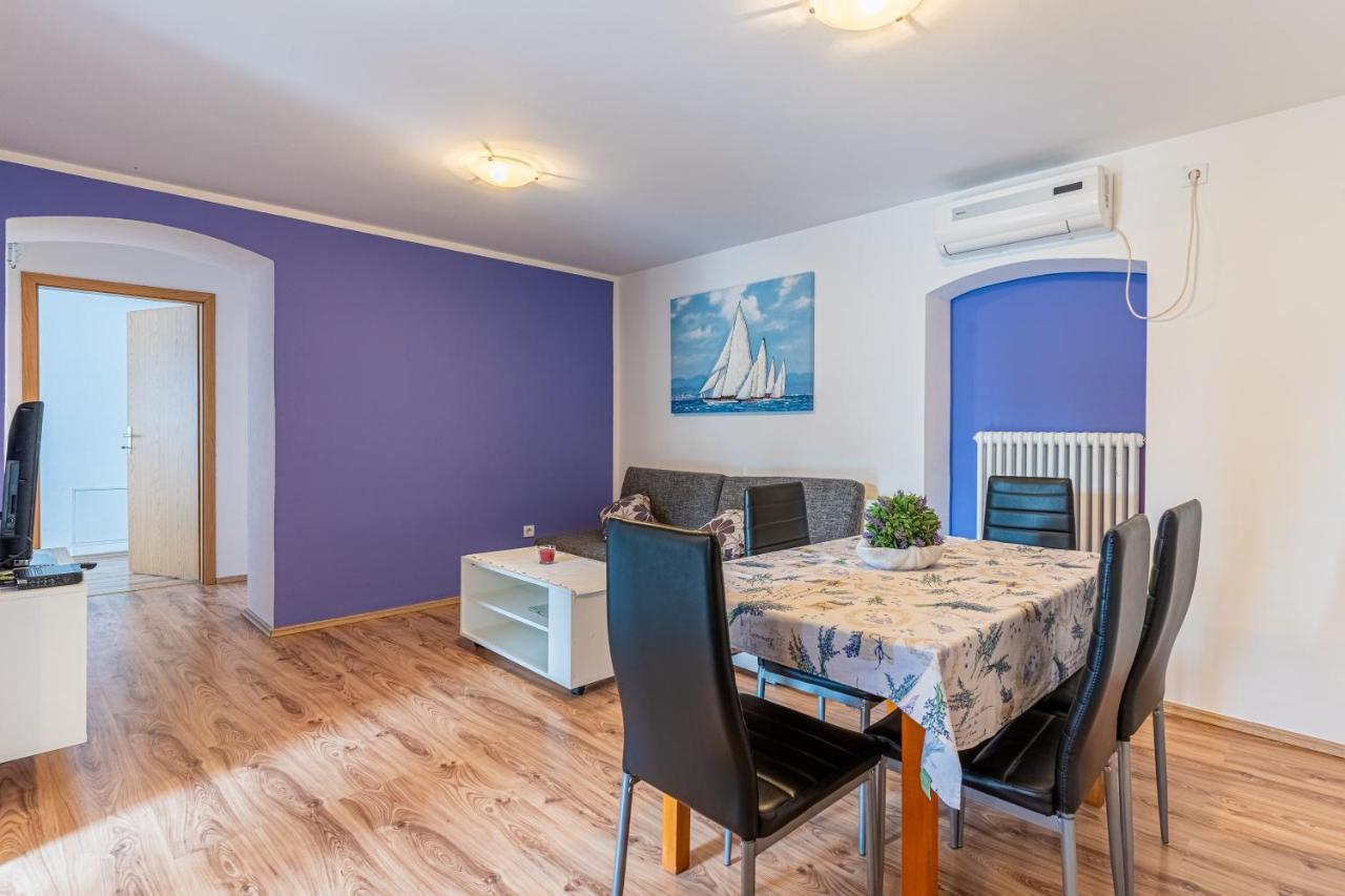 Apartment Jurasic Orlec ภายนอก รูปภาพ