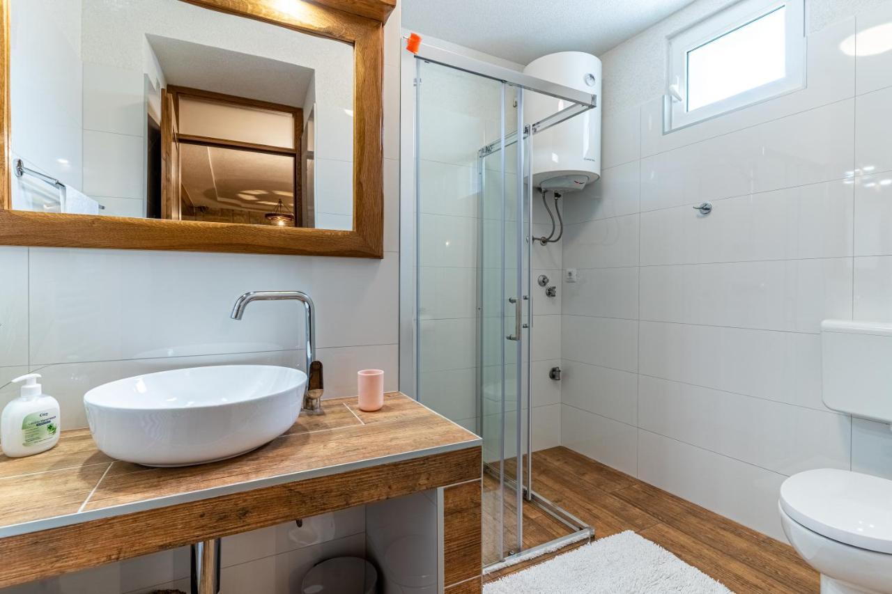 Apartment Jurasic Orlec ภายนอก รูปภาพ